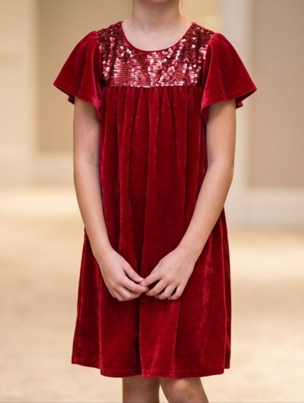 NWOT H&M Girls Red Velvet Sequin Party Dress - Size 8-9 Years